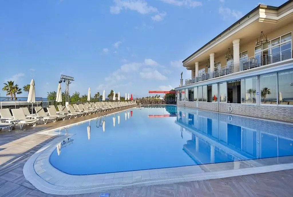 throne seagate_antalya_shabavizparvaz_09.jpg throne seagate_antalya_shabavizparvaz_09.jpg